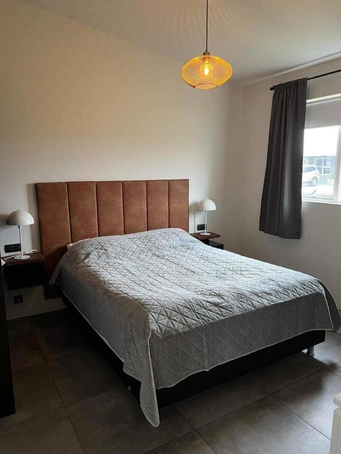 Modern Fully Equipped 2 Bedroom Apartment. Njarthvik Extérieur photo